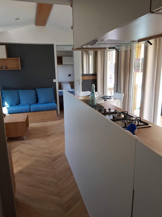 Mobilhome La Carabasse Виас Экстерьер фото